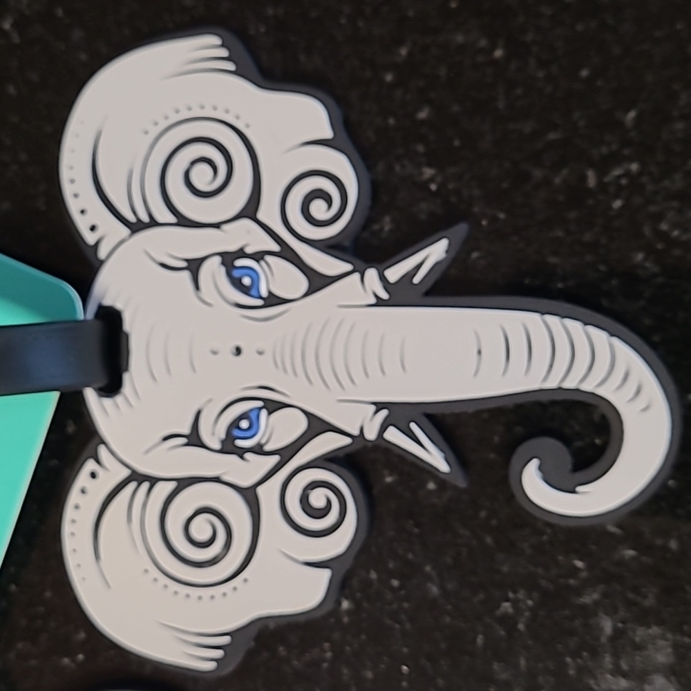 Luggage Tags - Picture 3 of 7